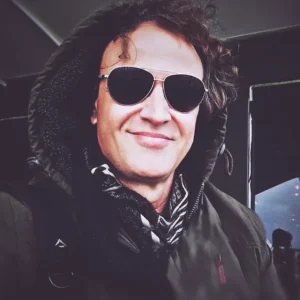 Robin's profile picture